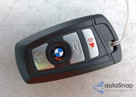 2017 BMW 320I xDrive z USA, uszkodzony, nr VIN WBA8E5G33HNU42803